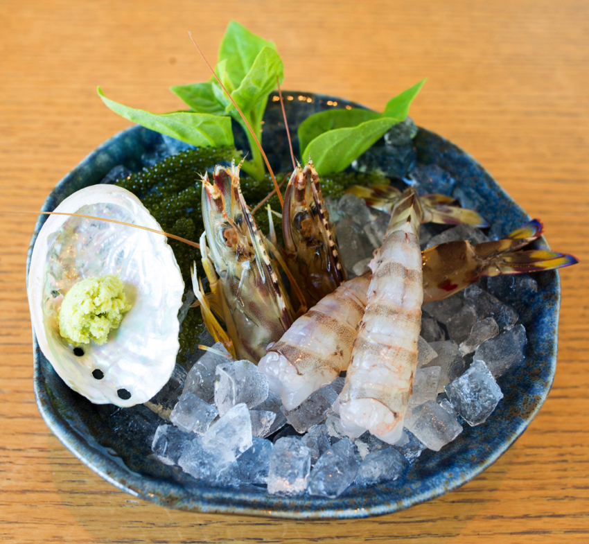 養殖生產量沖繩是日本第一 試吃哥斯拉等級的明蝦 Okinawaholidayhackers