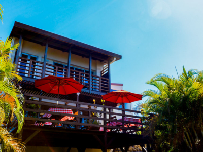 沖縄 本部町の海が見えるカフェ&宿「Ma-Blue Garden House」