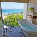 沖縄 読谷村の一棟貸切宿３選