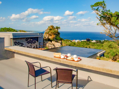 とっておきの休日を沖縄で過ごすならここ!古宇利島にある贅沢な1棟貸切宿!