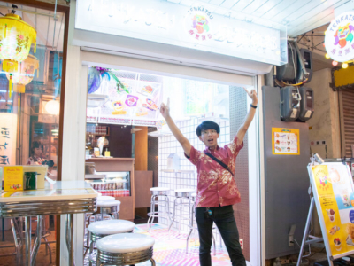 国際通りから徒歩約5分!旧牧志公設市場近くの沖縄の美味しさが詰まった食べ歩きフードスタンド【TENKATSU麻亜蹴都】