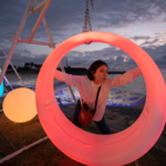 해수욕장 개장까지 기다릴 수 없어! 빈손으로 즐기는 BBQ에서 일 루미네이션까지 즐길 수 있는 오키나와 나이트 비치 in차탄♪