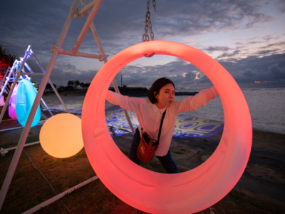 해수욕장 개장까지 기다릴 수 없어! 빈손으로 즐기는 BBQ에서 일 루미네이션까지 즐길 수 있는 오키나와 나이트 비치 in차탄♪