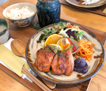 【観光スポット】沖縄旅行で行きたいカフェ「tou cafe and gallery(トウ カフェ&ギャラリー)」