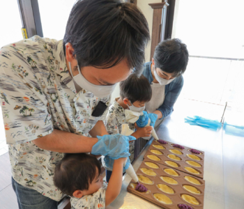 【観光体験】子連れ必見!お菓子御殿で沖縄の紅いもタルト「手作り体験」!お土産にも◎