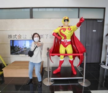 【観光スポット】大人も楽しめる!沖縄で人気な工場見学♪雨の日にもおすすめ!