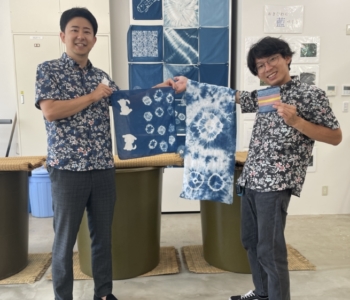 【観光体験】玉藍工房の「藍染体験」と「織物体験」で沖縄の染織物文化に触れてみよう!