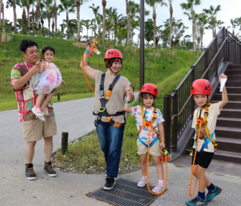 ファミリーで最高のパワーバカンス!家族で楽しむJUNGLIA OKINAWA(ジャングリア沖縄)